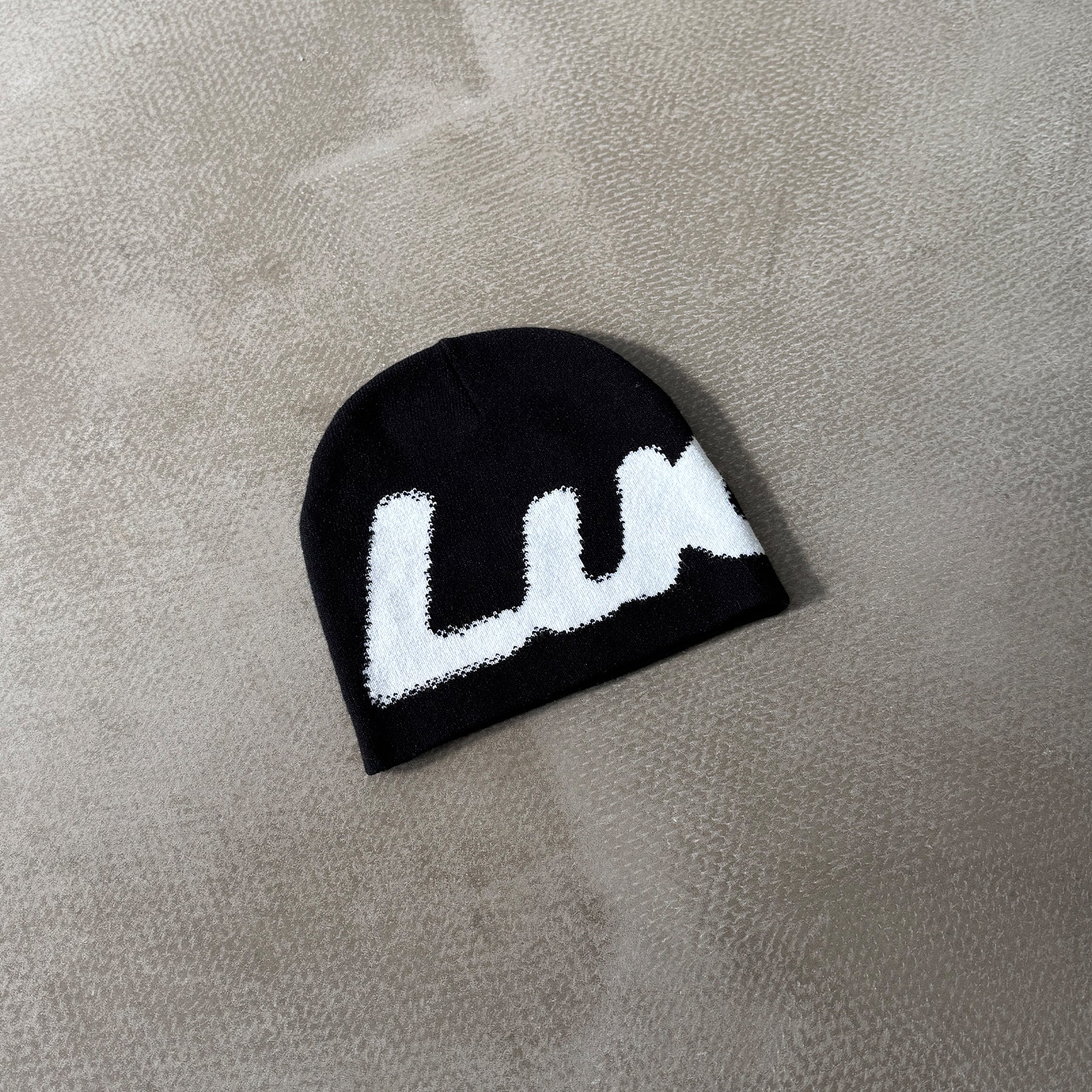 Lucid! Beanie "Black Ice" - Image 5